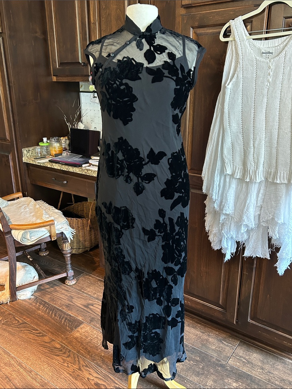 Jessica Howard Sz 8 Black Sheer Floral Burnout Maxi Velvet Sheath Dress